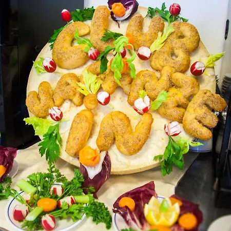 Club Vacanze In Ξενοδοχείο *