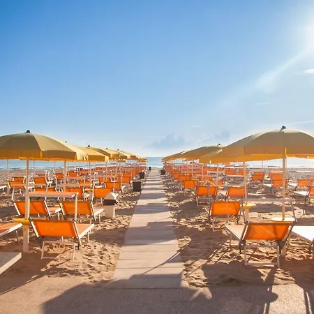 Hotel Club Vacanze In *